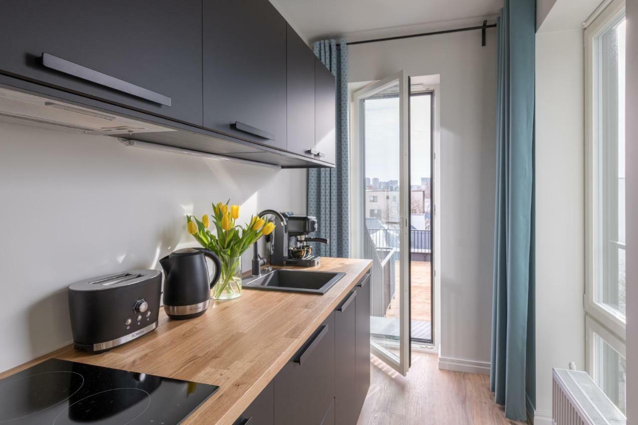 City Terrace Apartment Avangard - Large Private Roof Terrace Tallin Exterior foto