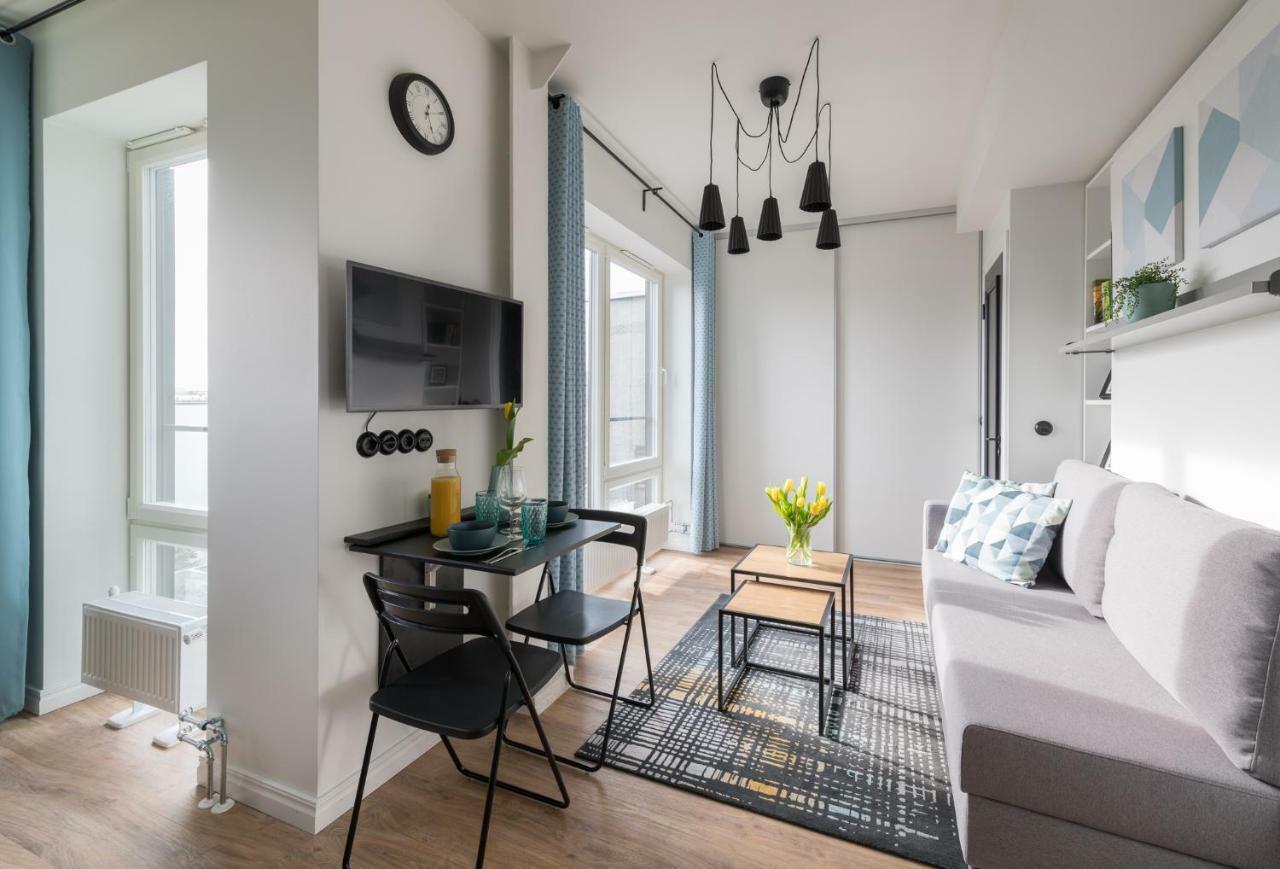 City Terrace Apartment Avangard - Large Private Roof Terrace Tallin Exterior foto